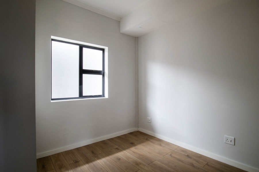 To Let 2 Bedroom Property for Rent in Athlone Western Cape